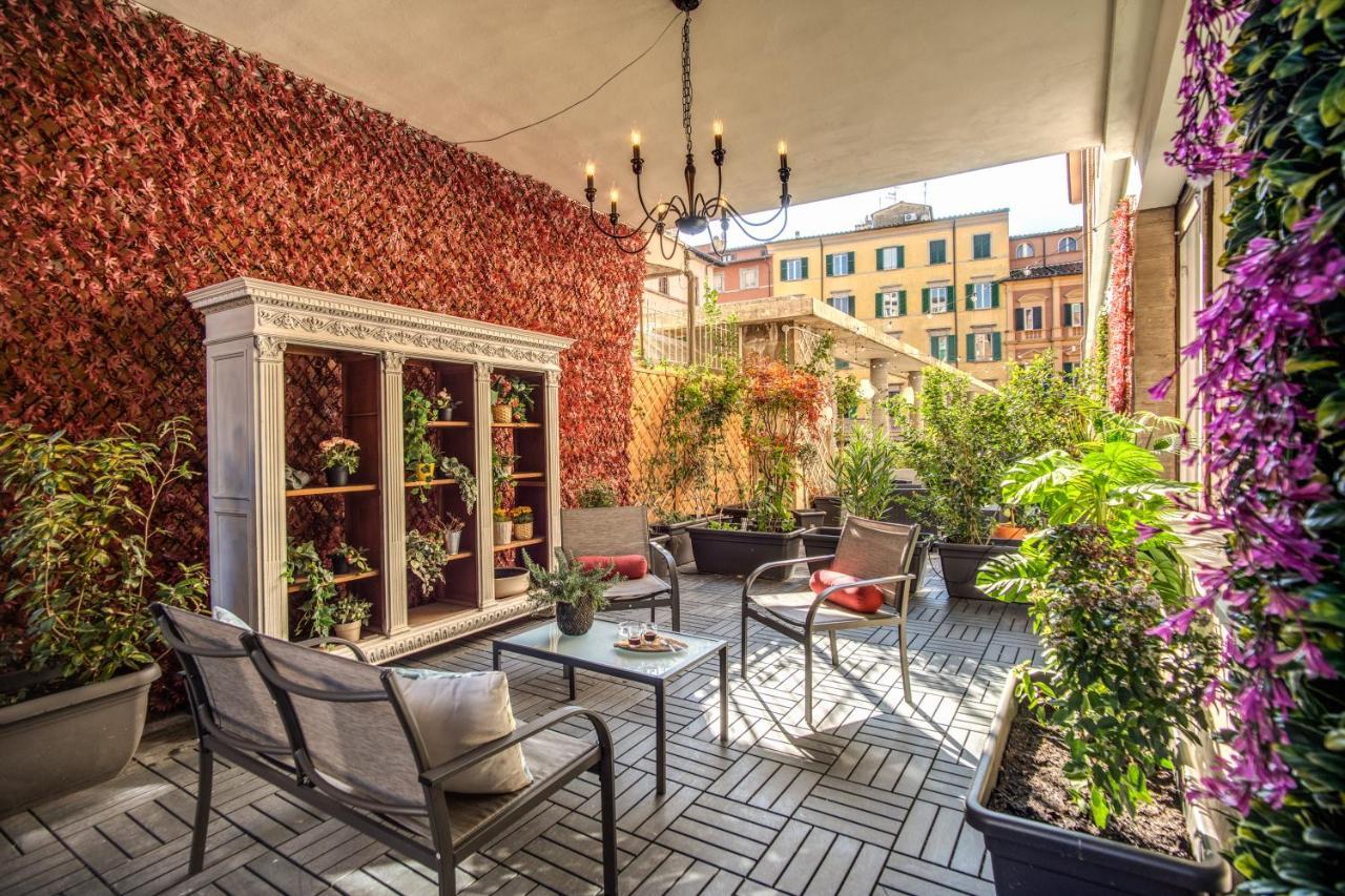 Aweshomeitaly - White Mirrors Apartment Πίζα Εξωτερικό φωτογραφία