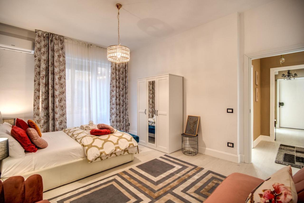 Aweshomeitaly - White Mirrors Apartment Πίζα Εξωτερικό φωτογραφία
