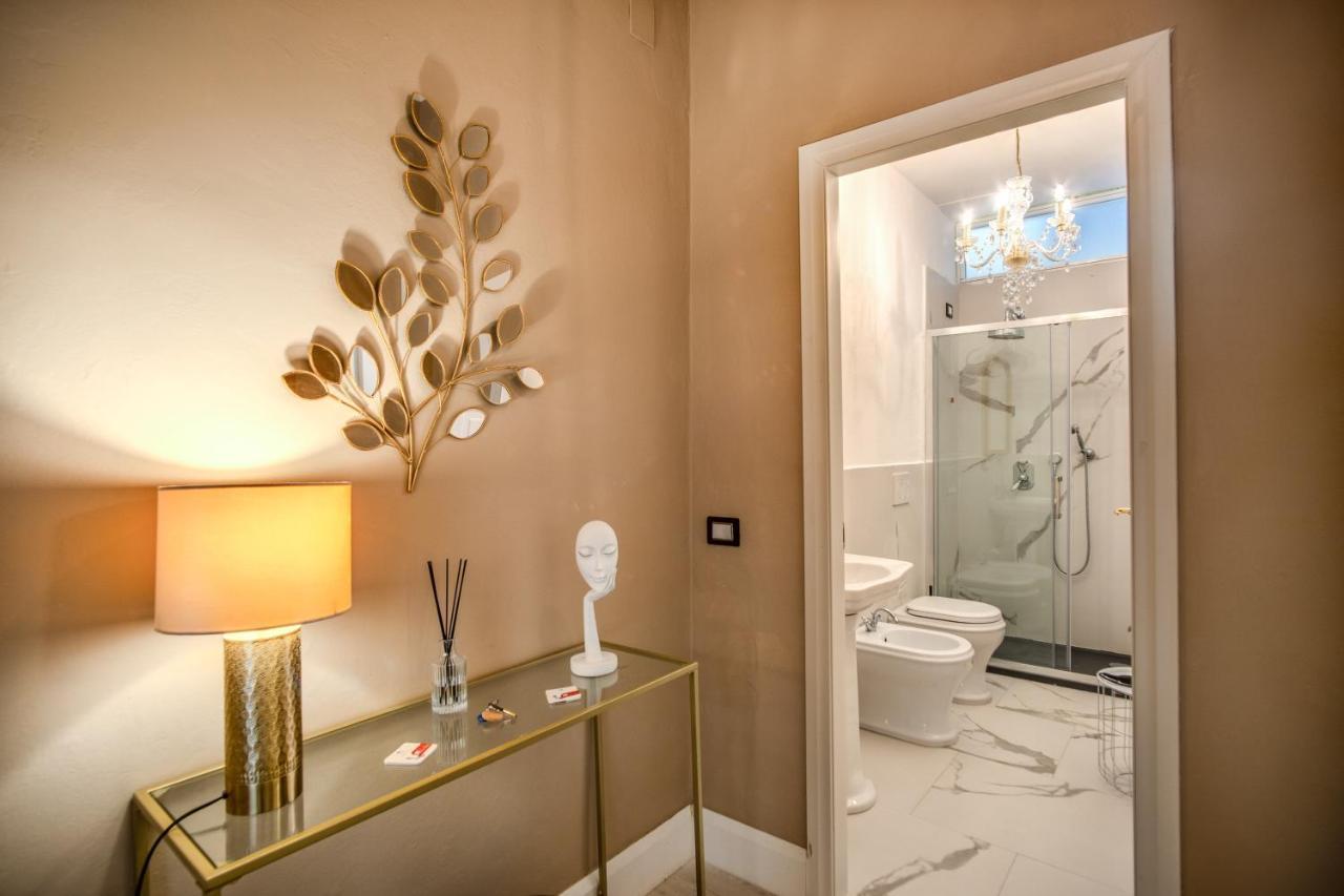 Aweshomeitaly - White Mirrors Apartment Πίζα Εξωτερικό φωτογραφία
